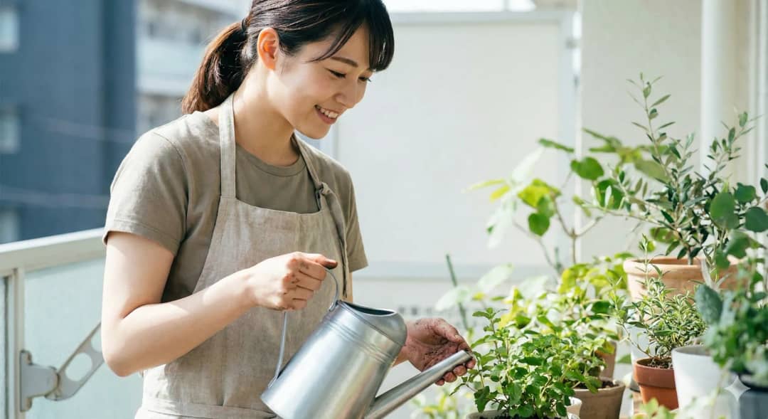 一人で美術館に行く、あるいは映画館で映画を観る。